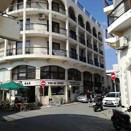Saint Lazarus Apartment Larnaca